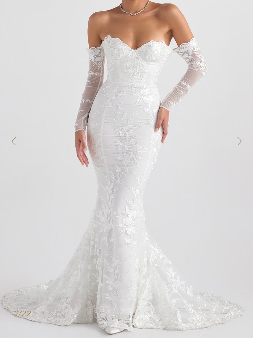 NWT House of CB ISABELLE White Lace Long Sleeve Bridal Gown